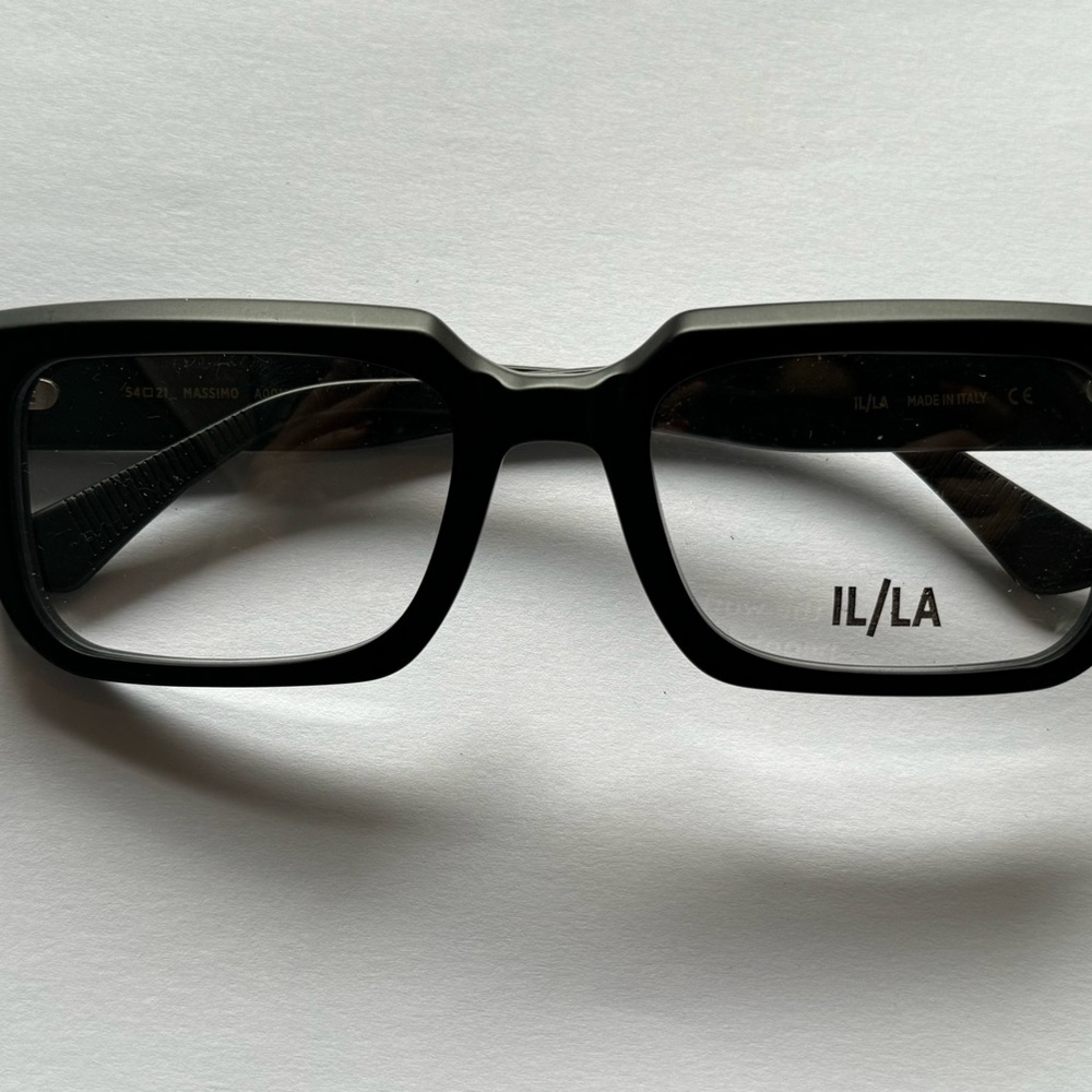 ILLA Massimo Black 54/21 Eyeglass Frame With Original Case